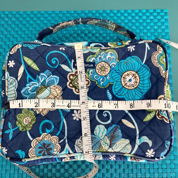 Bella Taylor Travel Cosmetic Jewelry Zip Around Case - Picture 8 of 16